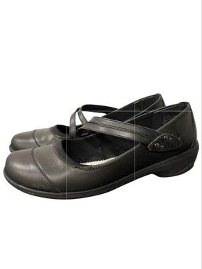 Abeo Woman’s Black Leather Textile Asymmetrical Maryjane Comfort Low Heel Shoe 7